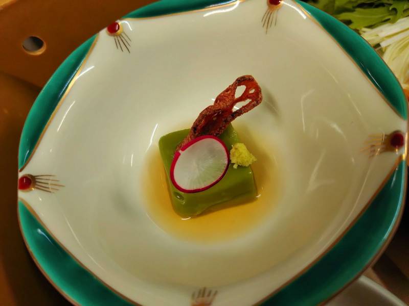 先付け　法蓮草豆腐