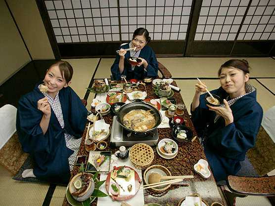 年末年始の販売開始しました。初日の出と部屋食が楽しめる宿