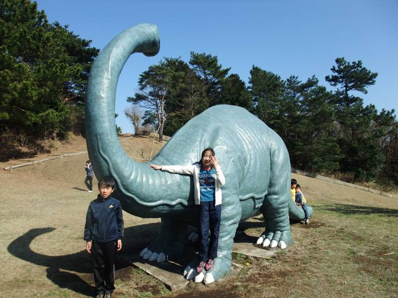 小室山の恐竜公園は小さな子供に大人気！しかも無料！
